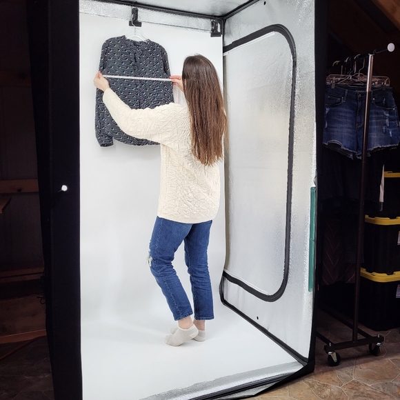 Bookmark Stephanie's Closet - Picture 8 of 9